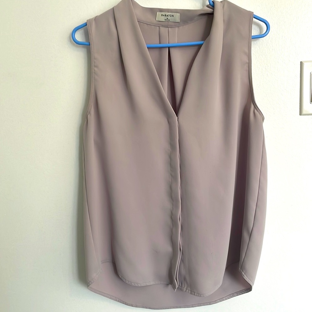Aritizia Wilfred babton Murphy beautiful light purple short sleeve shirt Medium